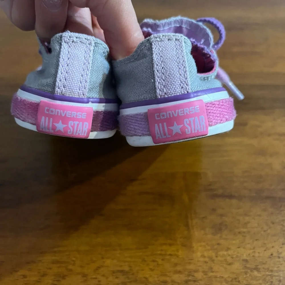 Converse tie dye shoe‎ lace girls size 7